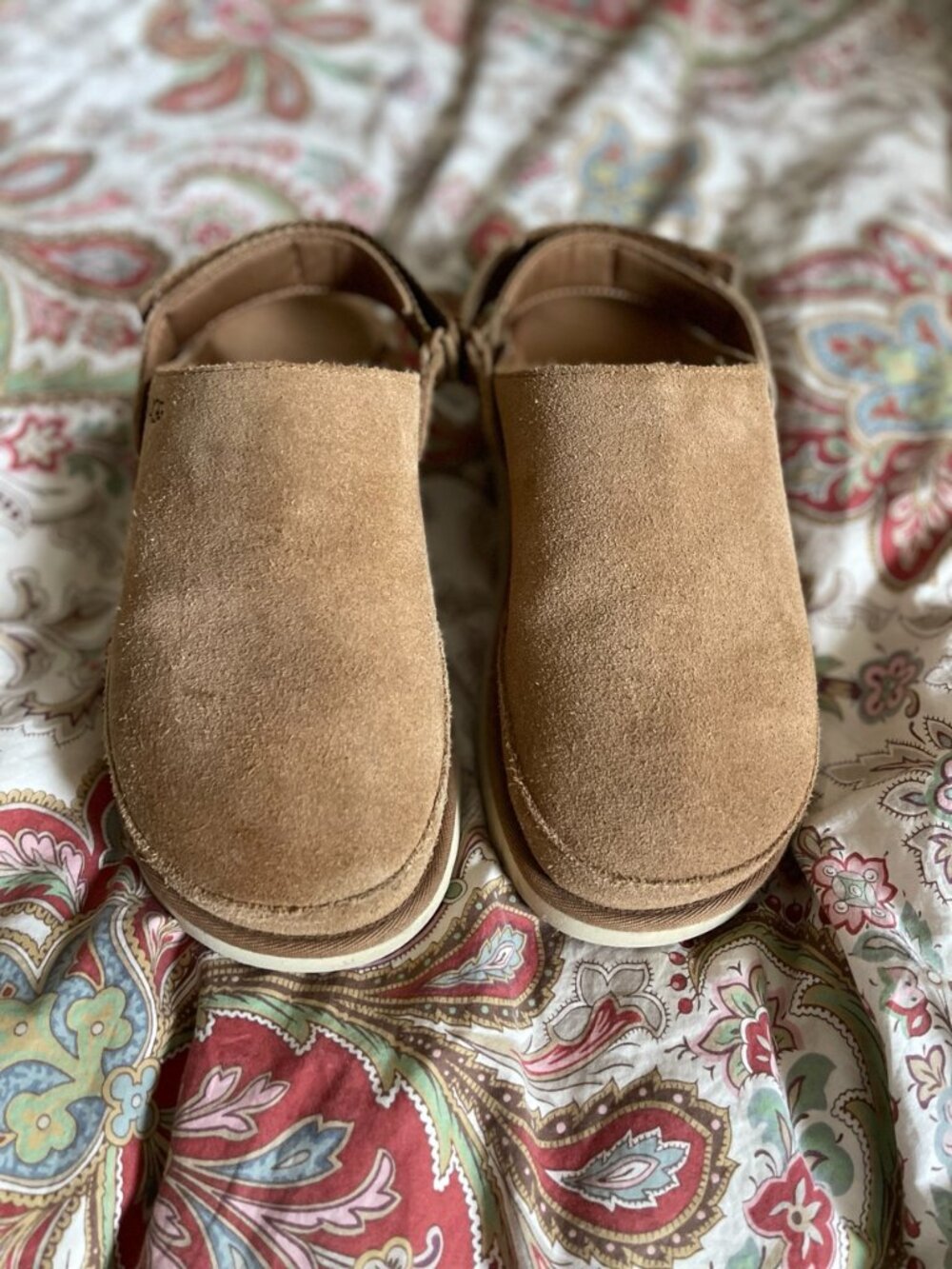 Women's UGG Goldenstar Clogs Chestnut Brown Suede Size 9 EUC! - Picture 2 of 12